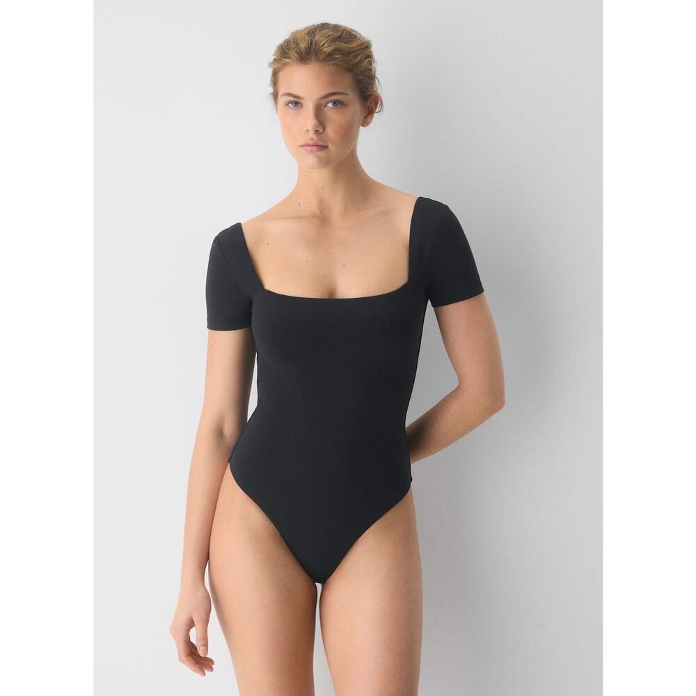 Aritzia Babaton Contour Manner Squareneck Smoothing Bodysuit Black Size Large
